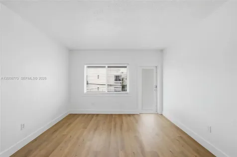 319 80th Street Miami Beach FL 33141