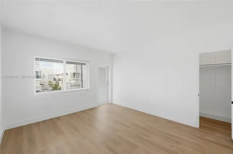 319 80th Street Miami Beach FL 33141