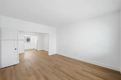 319 80th Street Miami Beach FL 33141
