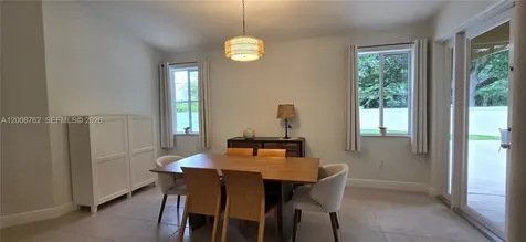 2823 Poinciana Circle Cooper City FL 33026