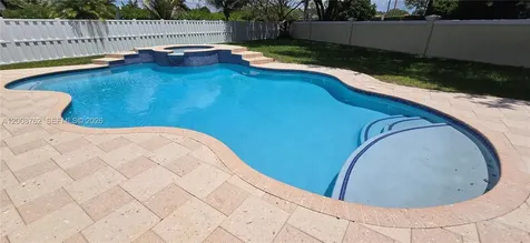 2823 Poinciana Circle Cooper City FL 33026