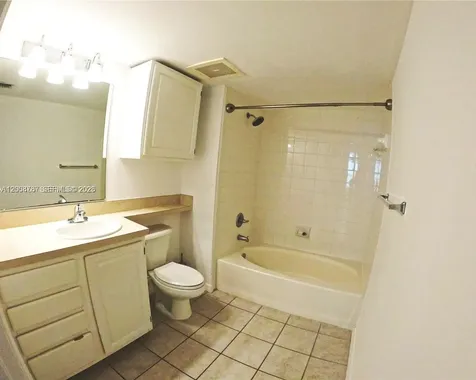 2665 SW 37th Avenue Miami FL 33133