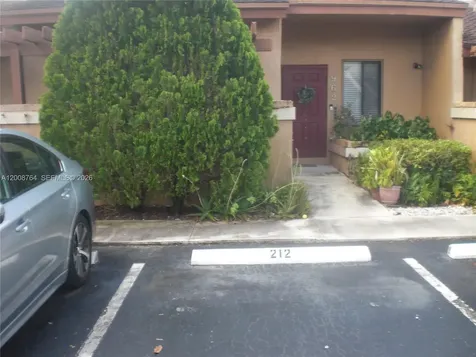 962 NW 79th Terrace Plantation FL 33324