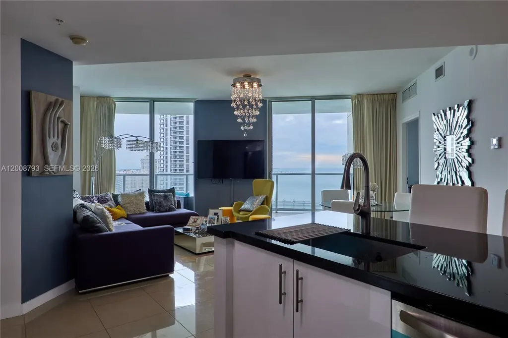 300 S Biscayne Boulevard Miami FL 33131