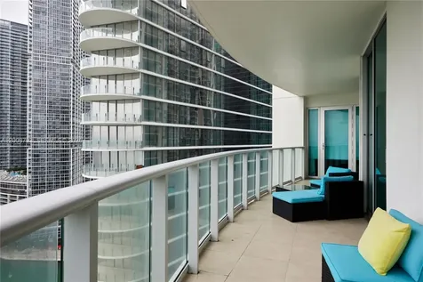 300 S Biscayne Boulevard Miami FL 33131