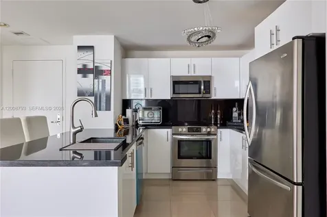 300 S Biscayne Boulevard Miami FL 33131
