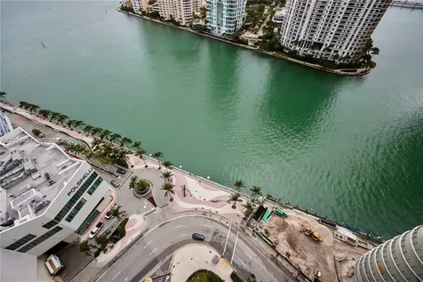 300 S Biscayne Boulevard Miami FL 33131
