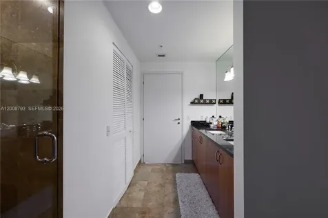 300 S Biscayne Boulevard Miami FL 33131