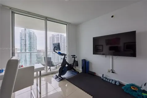 300 S Biscayne Boulevard Miami FL 33131