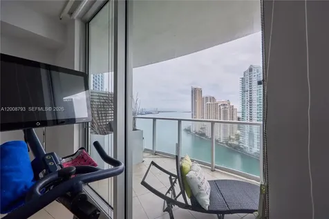 300 S Biscayne Boulevard Miami FL 33131