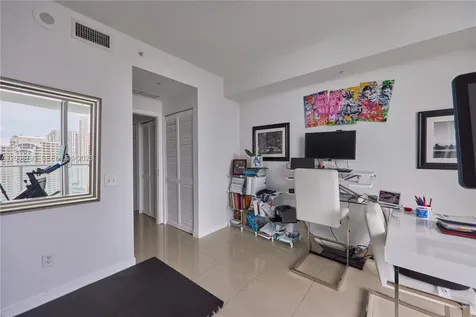 300 S Biscayne Boulevard Miami FL 33131