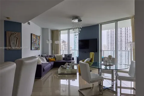 300 S Biscayne Boulevard Miami FL 33131