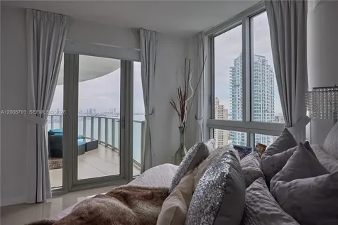 300 S Biscayne Boulevard Miami FL 33131