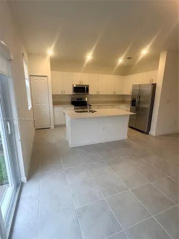 2746 SE 24th Terrace Homestead FL 33035