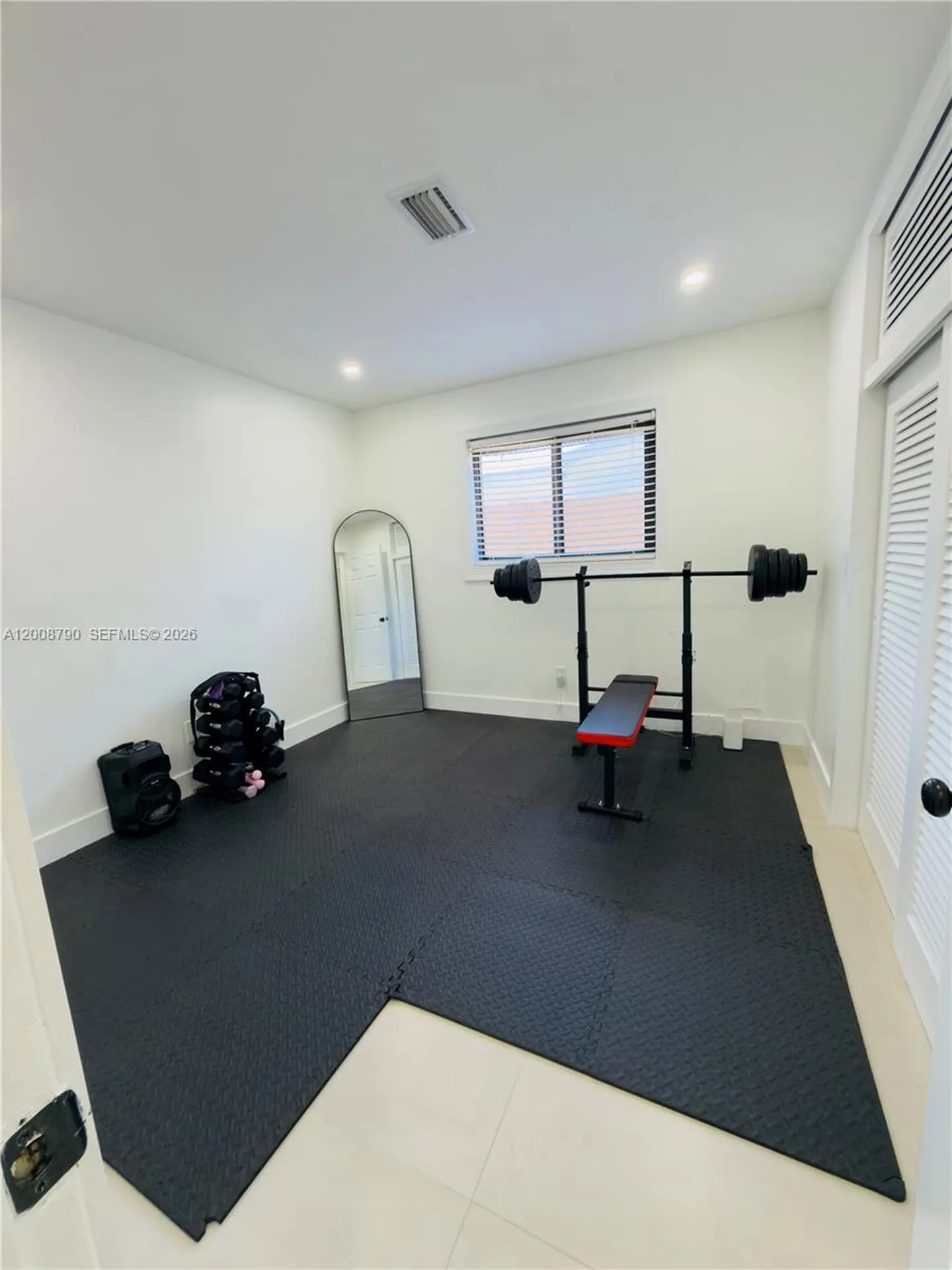 1524 NE 14th Terrace Fort Lauderdale FL 33304