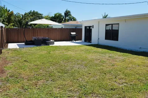 1524 NE 14th Terrace Fort Lauderdale FL 33304