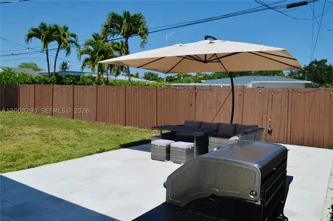 1524 NE 14th Terrace Fort Lauderdale FL 33304