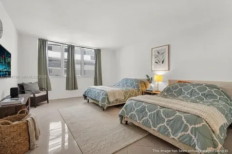 5825 Collins Avenue Miami Beach FL 33140