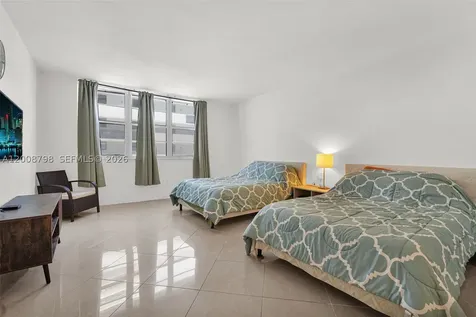 5825 Collins Avenue Miami Beach FL 33140