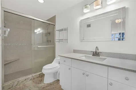 5825 Collins Avenue Miami Beach FL 33140