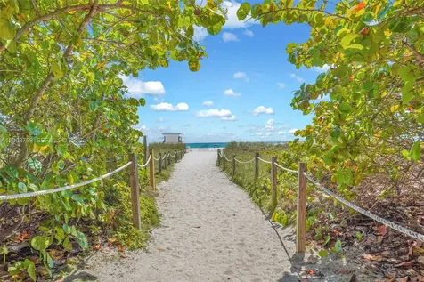 5825 Collins Avenue Miami Beach FL 33140