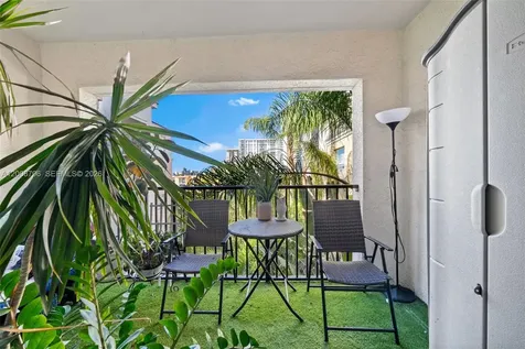 17145 N Bay Road Sunny Isles Beach FL 33160