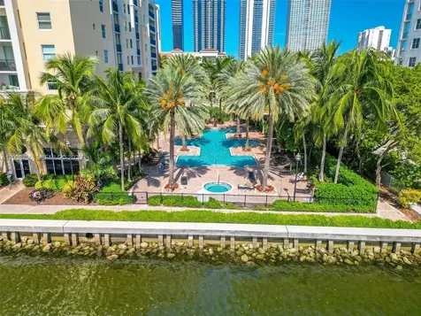 17145 N Bay Road Sunny Isles Beach FL 33160