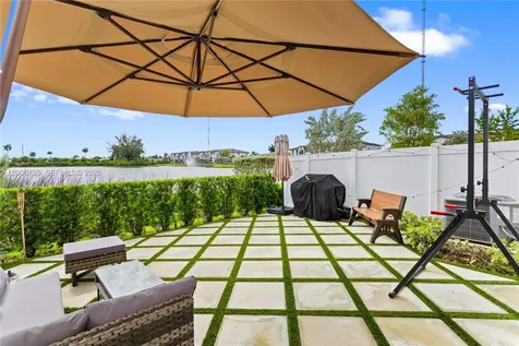 20478 NW 4th Court Miami Gardens FL 33169