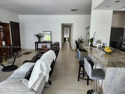 9195 Fontainebleau Boulevard Miami FL 33172