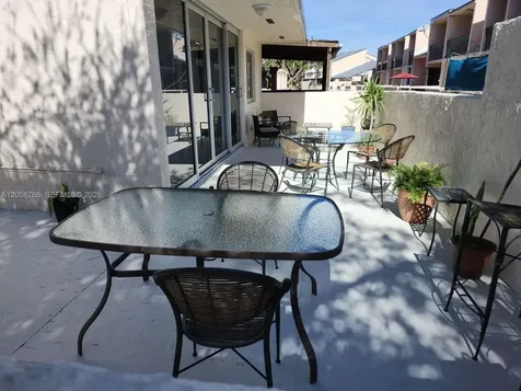 9195 Fontainebleau Boulevard Miami FL 33172