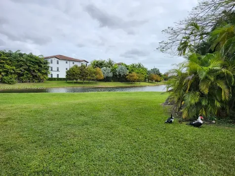 9195 Fontainebleau Boulevard Miami FL 33172