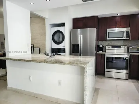 9195 Fontainebleau Boulevard Miami FL 33172