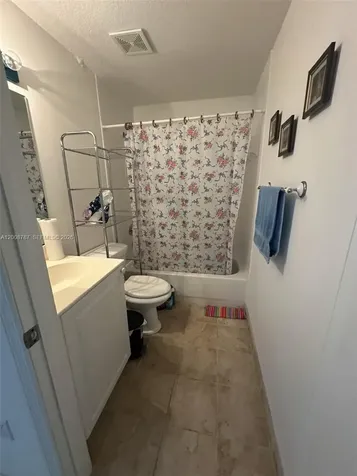 7125 NW 173rd Drive Hialeah FL 33015