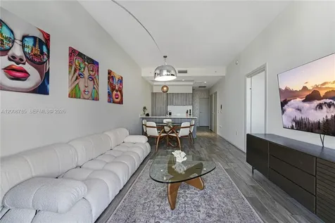 801 S Miami Avenue Miami FL 33130
