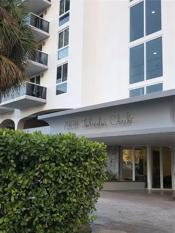 7928 West Drive North Bay Village FL 33141