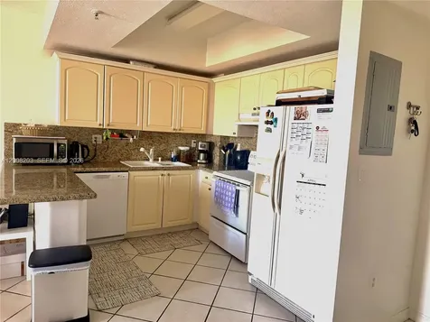 3500 Coral Way Miami FL 33145