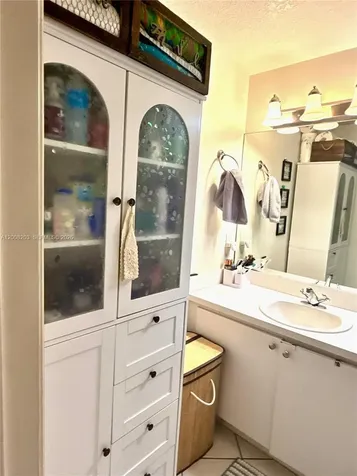 3500 Coral Way Miami FL 33145