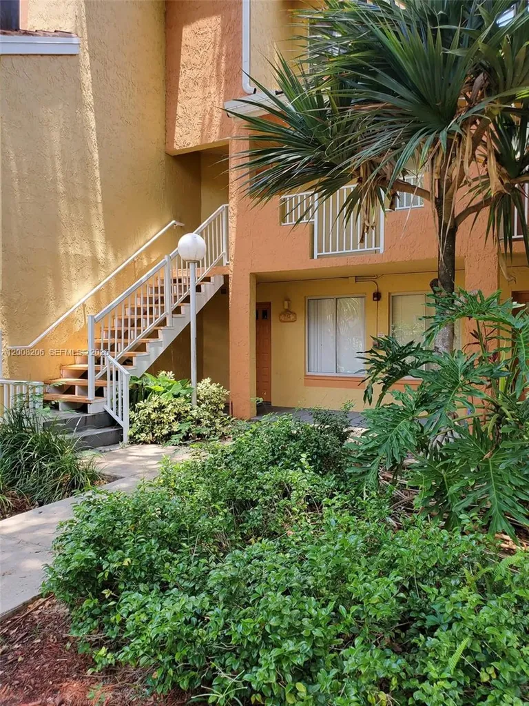 1154 Coral Club Drive Coral Springs FL 33071