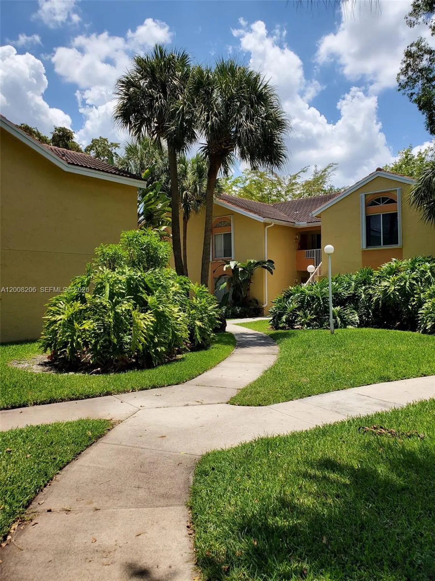 1154 Coral Club Drive Coral Springs FL 33071