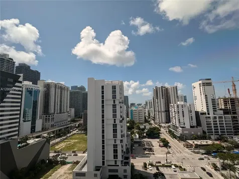 175 SW 7th Street Miami FL 33130