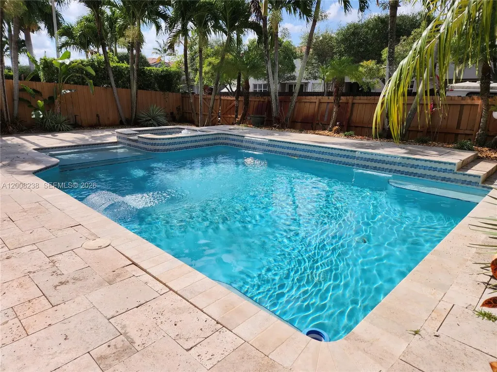 11480 NW 82th Terrace Doral FL 33178
