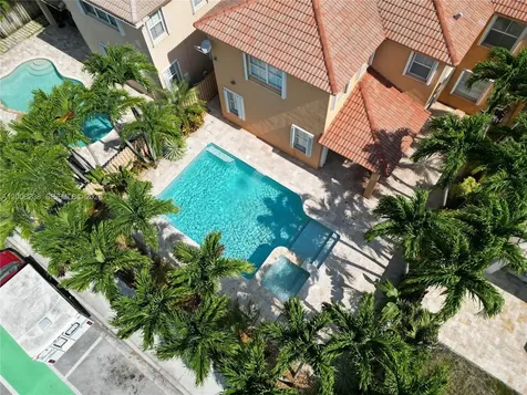 11480 NW 82th Terrace Doral FL 33178