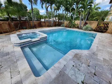 11480 NW 82th Terrace Doral FL 33178