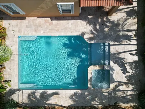 11480 NW 82th Terrace Doral FL 33178
