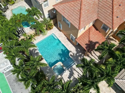 11480 NW 82th Terrace Doral FL 33178