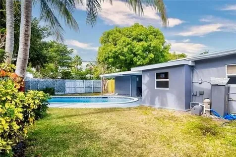 1649 NE 8th Avenue Fort Lauderdale FL 33305
