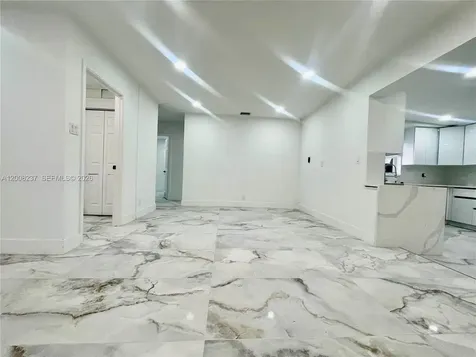 1649 NE 8th Avenue Fort Lauderdale FL 33305