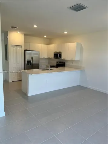 12436 NW 23rd Court Miami FL 33167