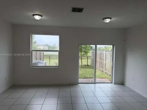 12436 NW 23rd Court Miami FL 33167