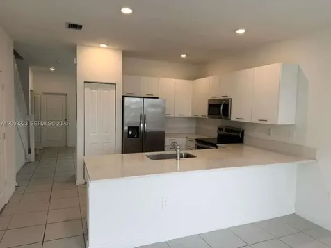 12436 NW 23rd Court Miami FL 33167